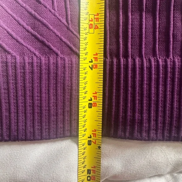 Lululemon Rest Less Cropped Half Zip - Picture 13 of 13